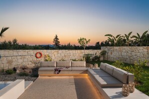 Terrace/patio - New-build Villa Riza Chania private pool and Roofgarden with jacuzzi (Chania)