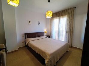 3 chambres, fer et planche Ă repasser, Wi-Fi gratuit, draps fournis