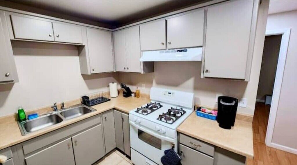 Modern Apartment Near Sequoia National Park