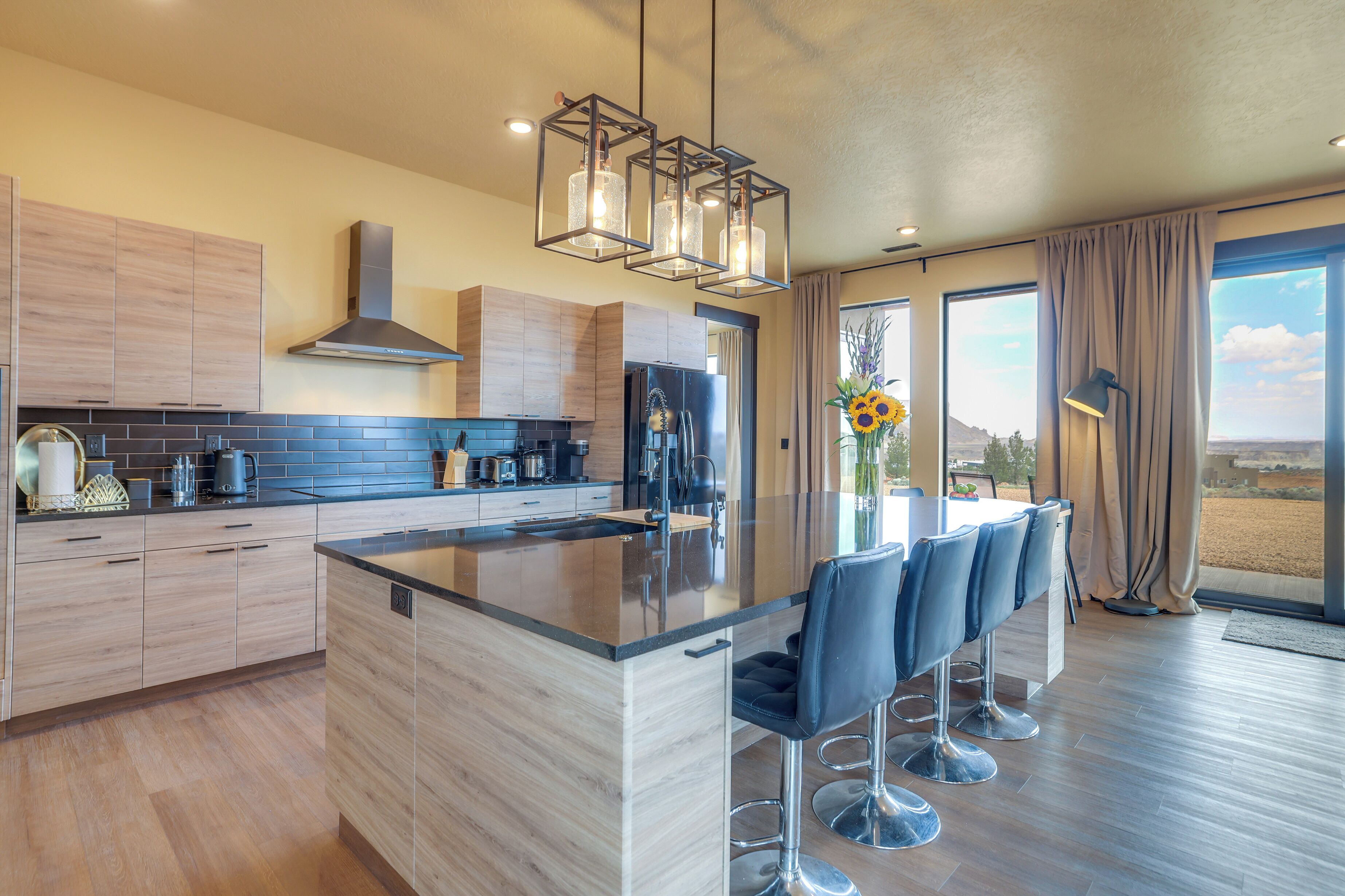 LUXURY SUNSET VILLA NEXT TO ANTELOPE CANYON