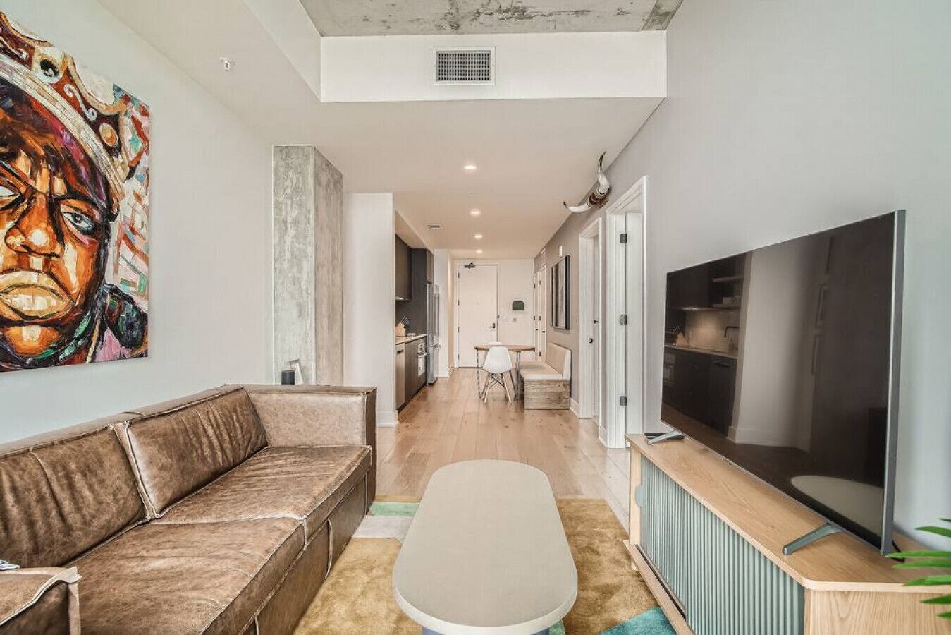 NEW! Luxury 23rd FL Condo-Steps from Rainy Street!