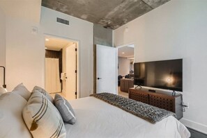 2 bedrooms, desk, iron/ironing board, travel cot