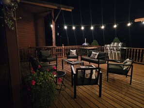 Terrace/patio - Beautiful Mountain Villa (Round Top)