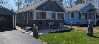 It's 5 O'clock Somewhere