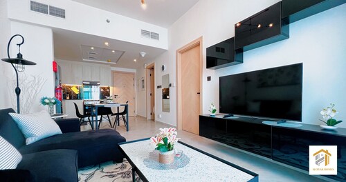 Hayyak Homes-Luxury 1 bedroom Apartment