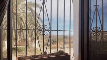 Deluxe Apartment, Valley View, Mountainside | 3 bedrooms, memory foam beds, in-room safe, individually decorated