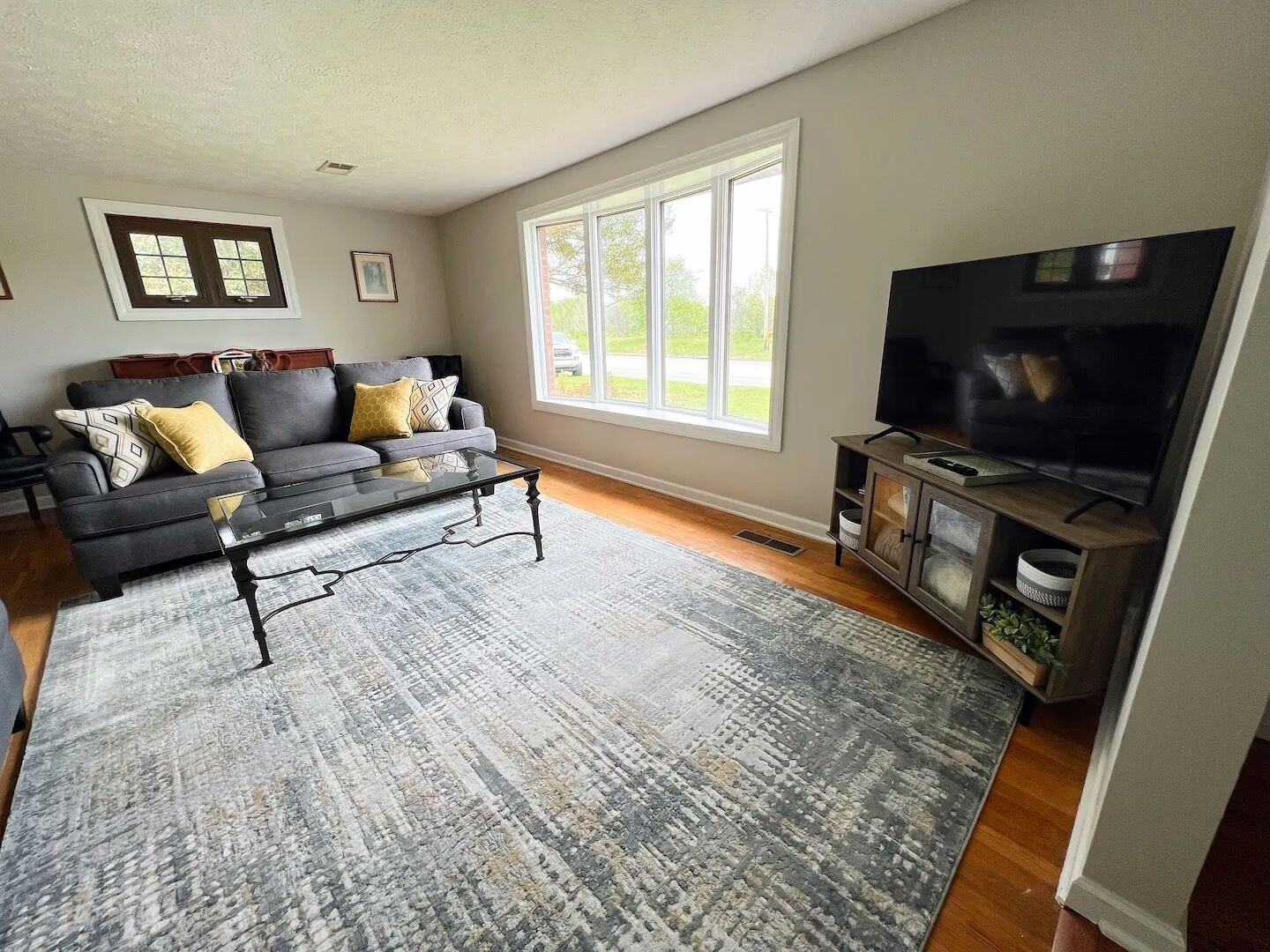 Spacious Ranch in Frankfort.