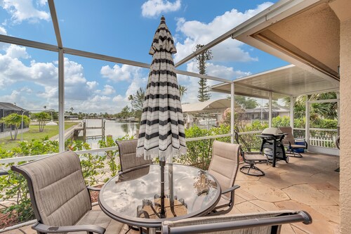 Sandcastles of Marco Island Waterfront Private Pool	by RedAwning