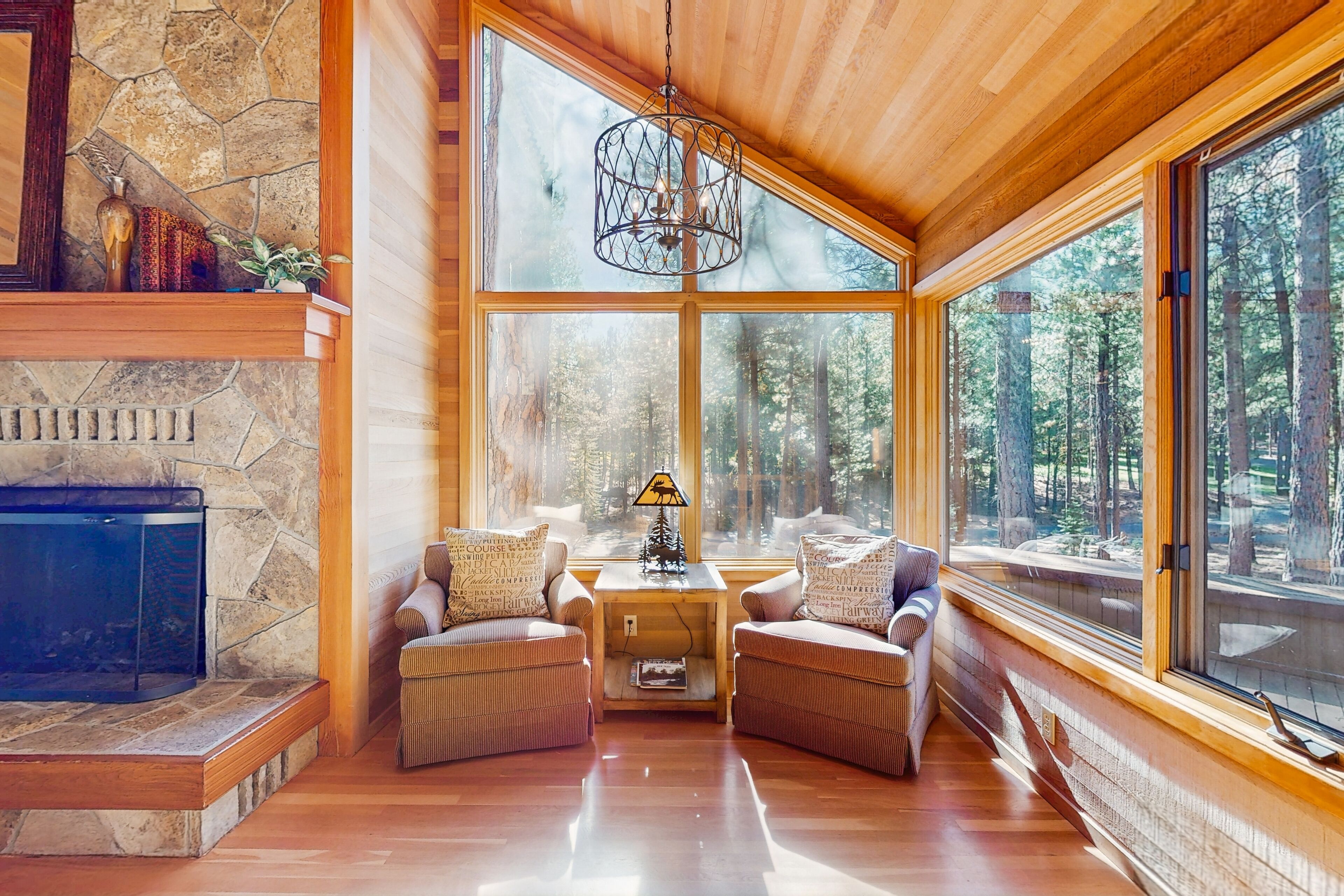 المنشأة من الداخل