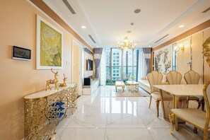 Panoramic Apartment | Living area