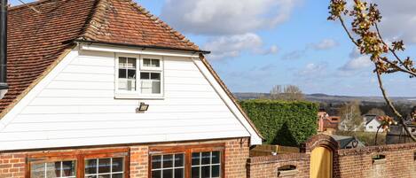 Cottage | Front of property