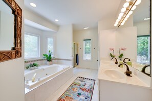 Hair dryer, towels