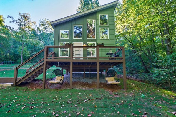 Terrace/patio - Dahlonega Tree Tops Tiny Home @HuddleTiny Homes (Dahlonega)
