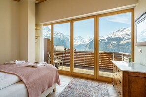 2 dormitorios, tabla de planchar con plancha, Internet