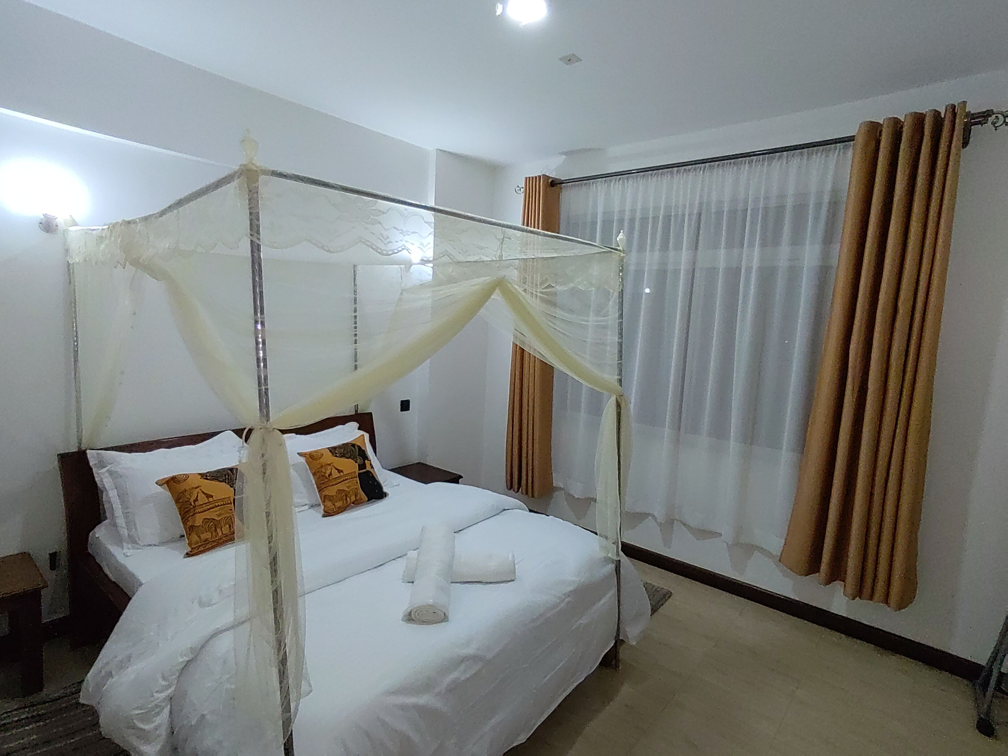 2 habitaciones, wifi y ropa de cama 