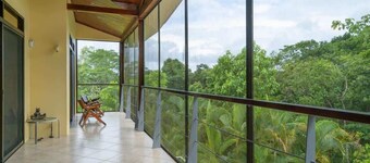 A86 · Vista Verde House w/Pool & WiFi