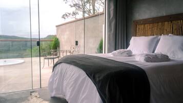 Deluxe Studio Suite | Free WiFi
