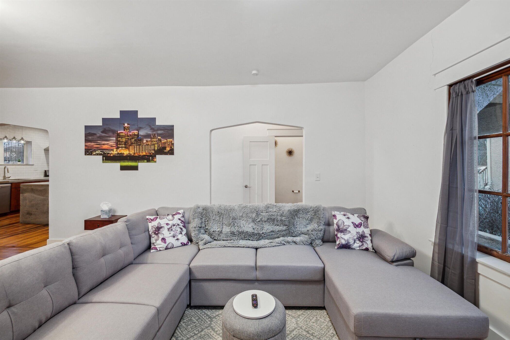 Historic District home w/ pool table and arcade