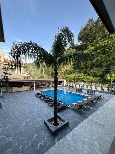 Ege Apart Hotel 