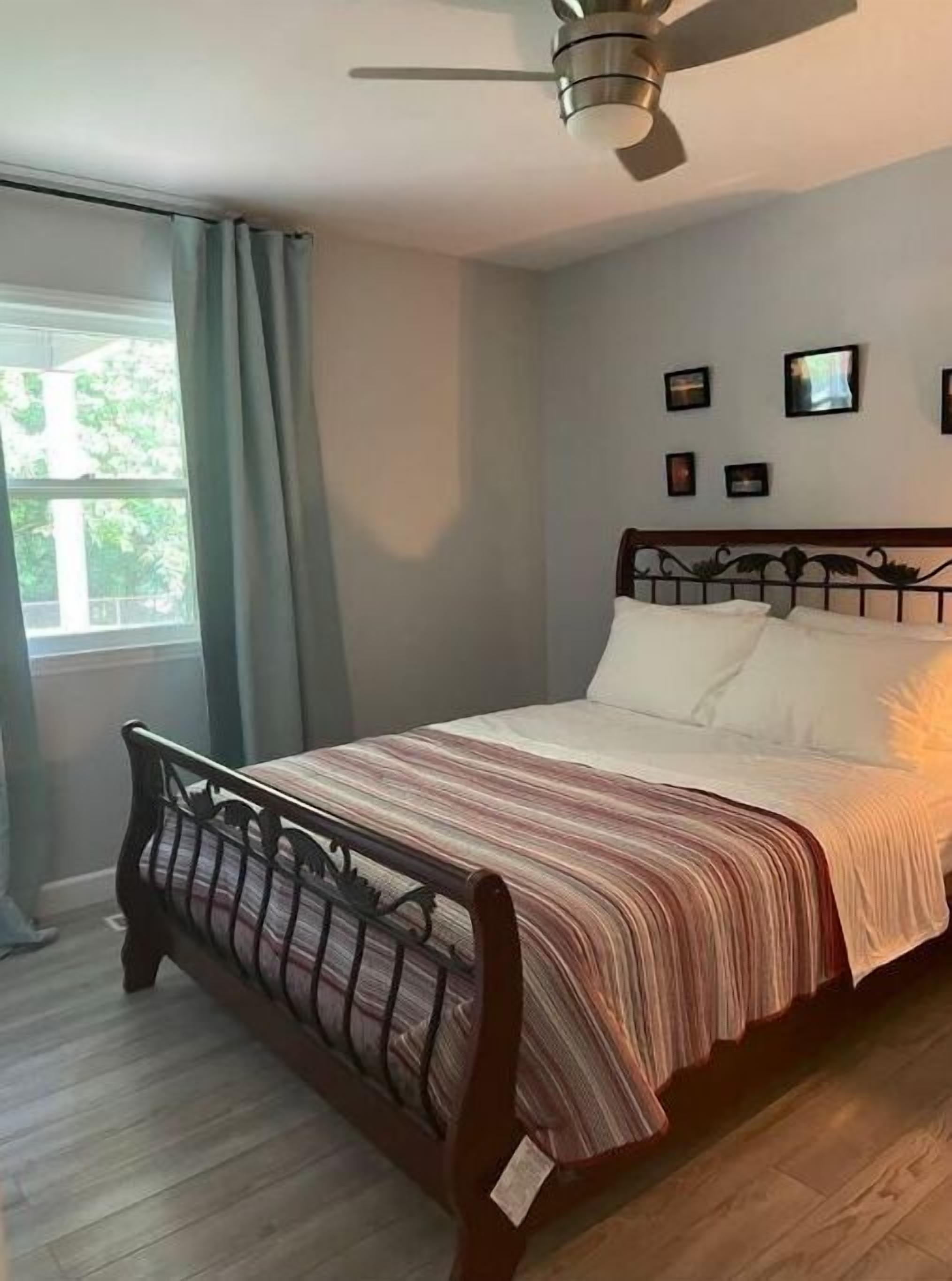 Relax at Hibiscus Grove - w/ an Amazing Deck View