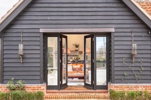 Elegant luxurious cottage - The Dove House