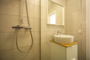 Dusche, Haartrockner