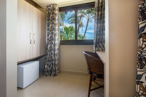 Kahden hengen standard-huone | Tallelokero huoneessa, ilmaiset vauvansängyt, ilmainen Wi-Fi