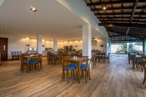 Breakfast buffet - Gammel Dansk by Latitud Hoteles (Búzios)
