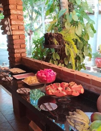 Restaurante al aire libre. POUSADA ÁGUA DE COCO