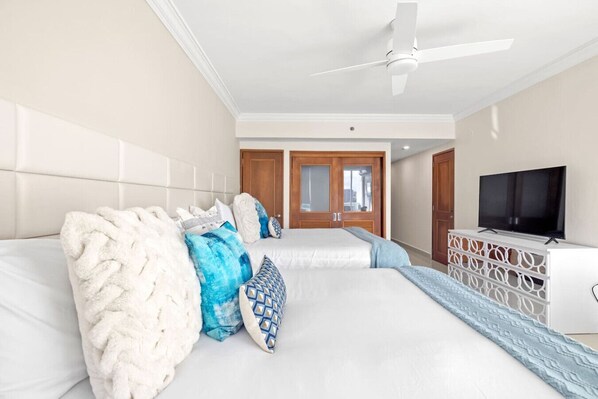 Iron/ironing board, WiFi, bed sheets