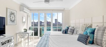 Ocean View Studio in Condado Lagoon with Pool and Hot Tub in San Juan