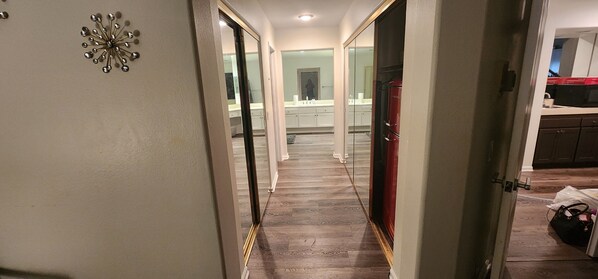 Luxury Room | Bathroom
