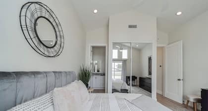 Modern New Build 2 Bed 2 Bath Casita in Quiet Claremont Neighborhood 15%discount
