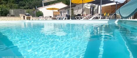 Ulkouima-allas, lämmitetty uima-allas