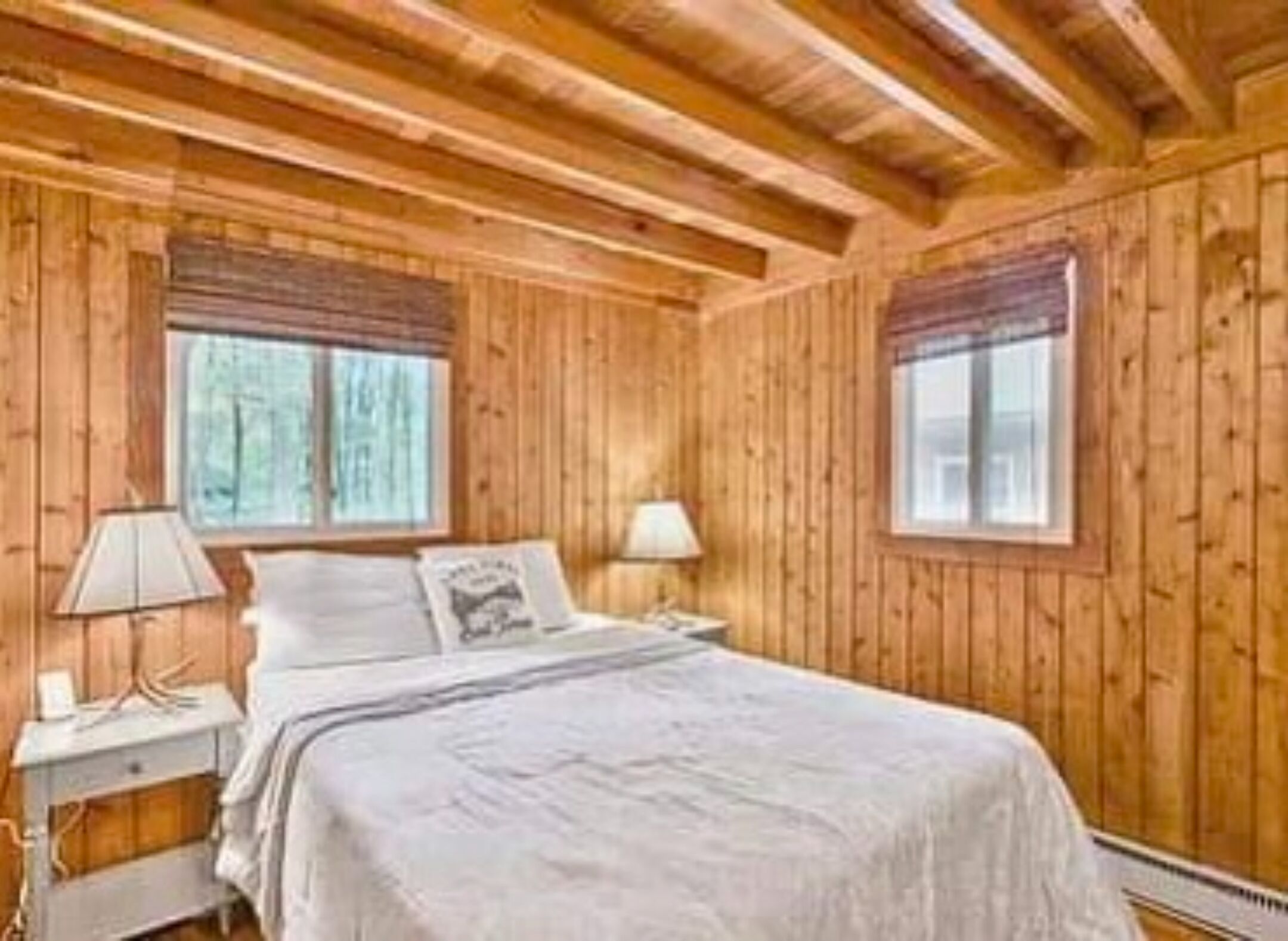 Rustic Pocono Mountain Chalet