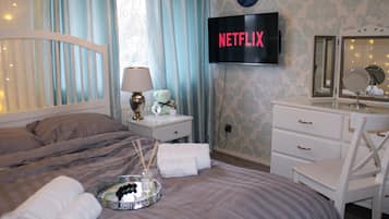 Comfort Double Room | Iron/ironing board, free WiFi