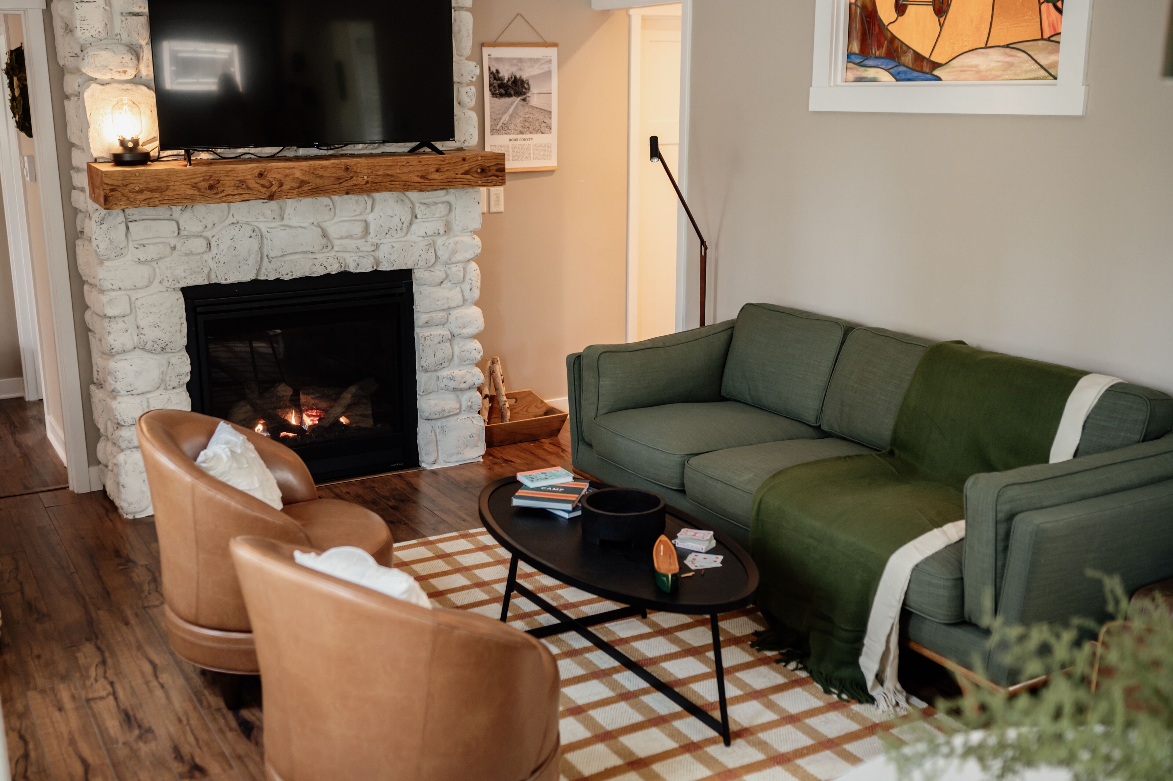 New! Cozy Birch Cabin Retreat