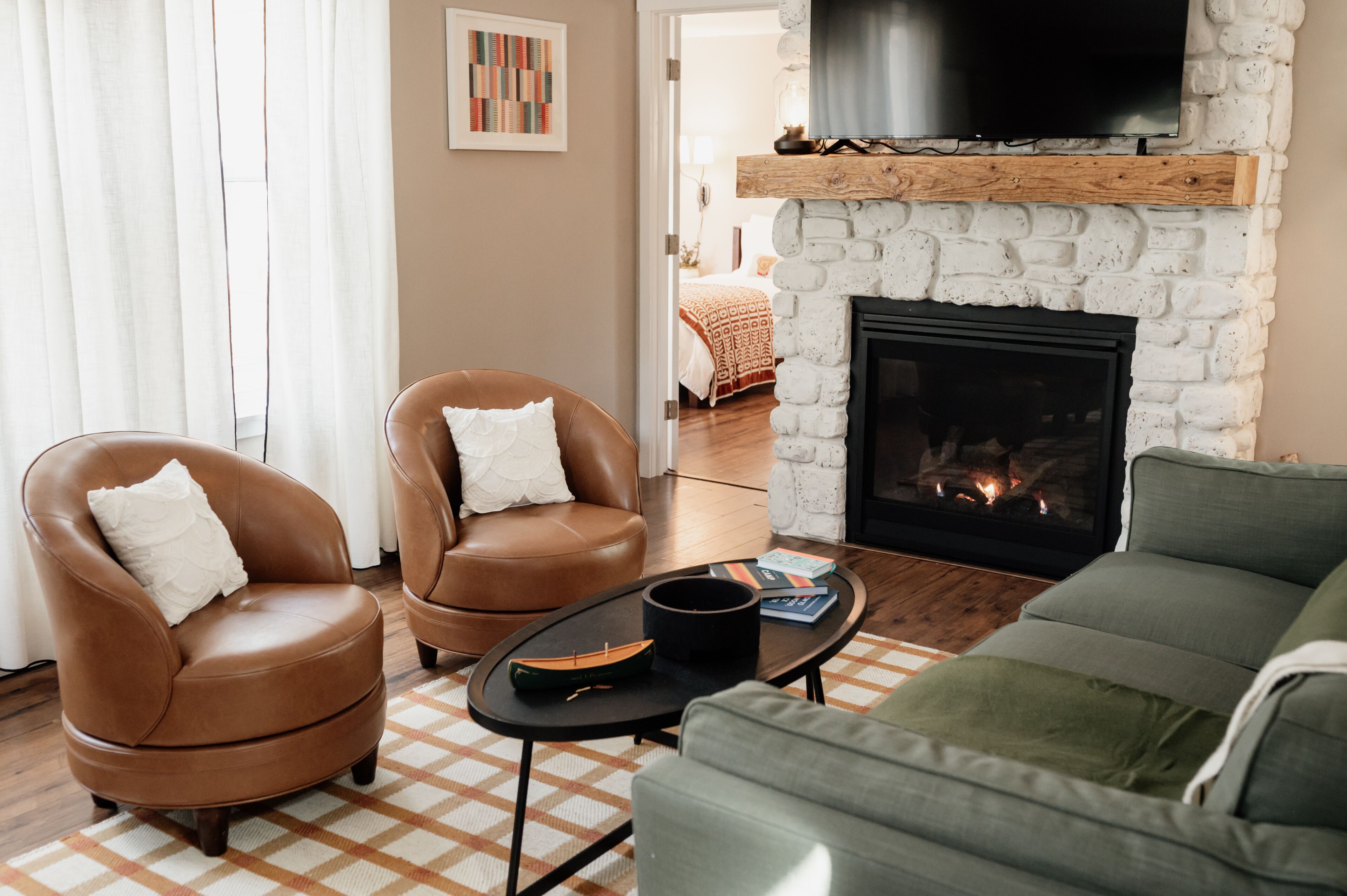 New! Cozy Birch Cabin Retreat