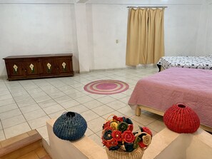 4 bedrooms, free WiFi, bed sheets