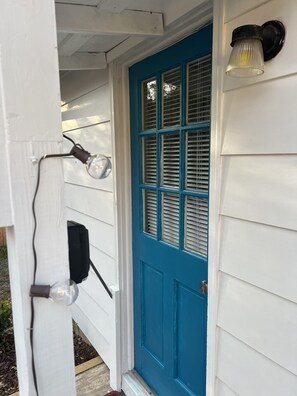 Exterior detail - Stadium Hill House (Charlottesville)