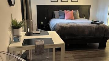 1 camera, ferro/asse da stiro, culla da viaggio, Wi-Fi gratuito