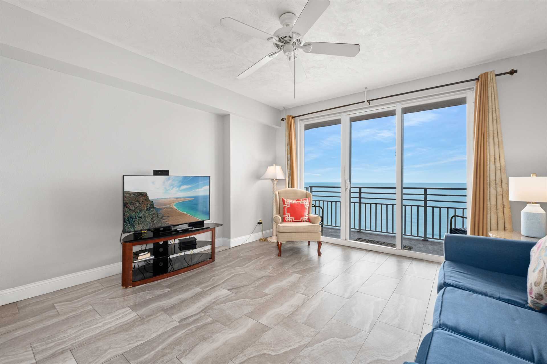 Luxury 11th Floor 1 BR Condo Direct Oceanfront Wyndham Ocean Walk Resort Daytona Beach | 1107