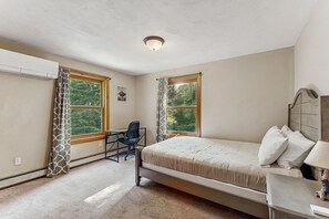 3 bedrooms, internet, bed sheets