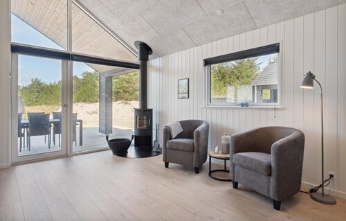 Awesome home in Hvide Sande with sauna