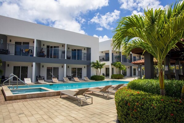 Pool - Arena Condominium Aruba - Unit 15 (Noord)