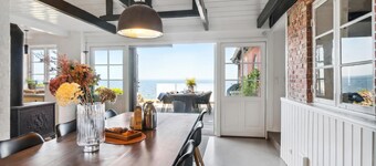 4 bedroom nice home in Hasle