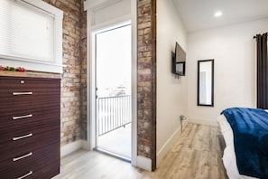 1 chambre, bureau, fer et planche à repasser, Wi-Fi gratuit