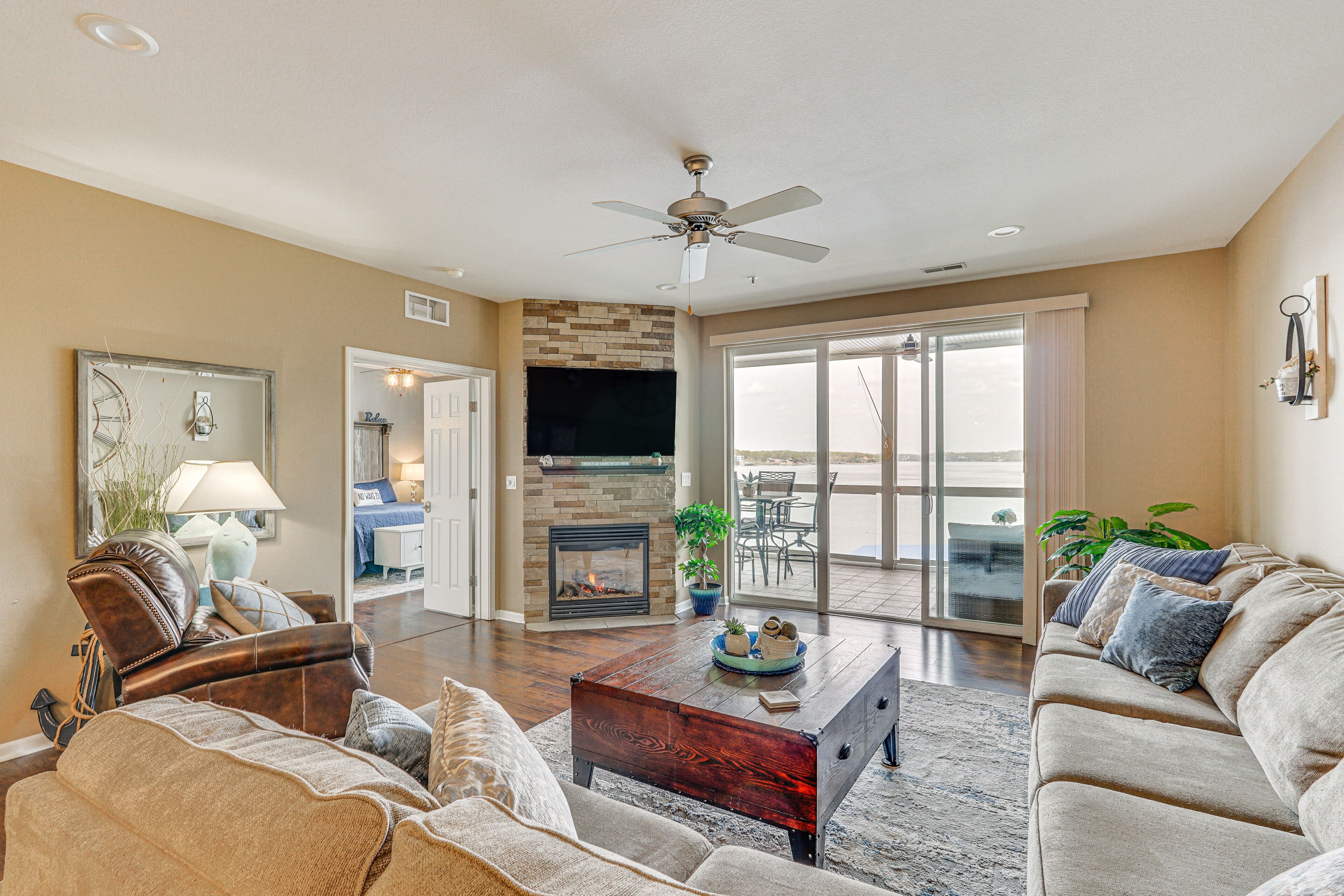 TV, fireplace, books, offices