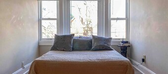 Beautifully Designed Studio in Downtown Lexington