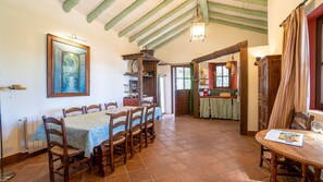 Dining - La Jara Gaucín by Ruralidays (Málaga)